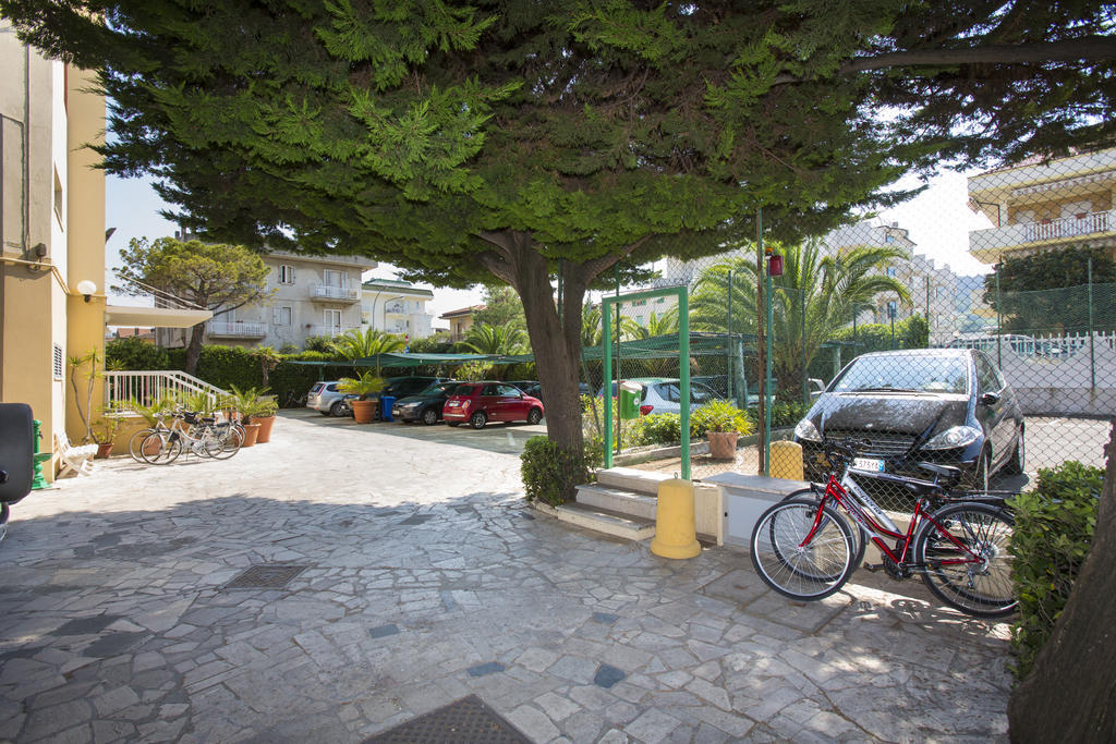 Hotel Eden Grottammare Extérieur photo