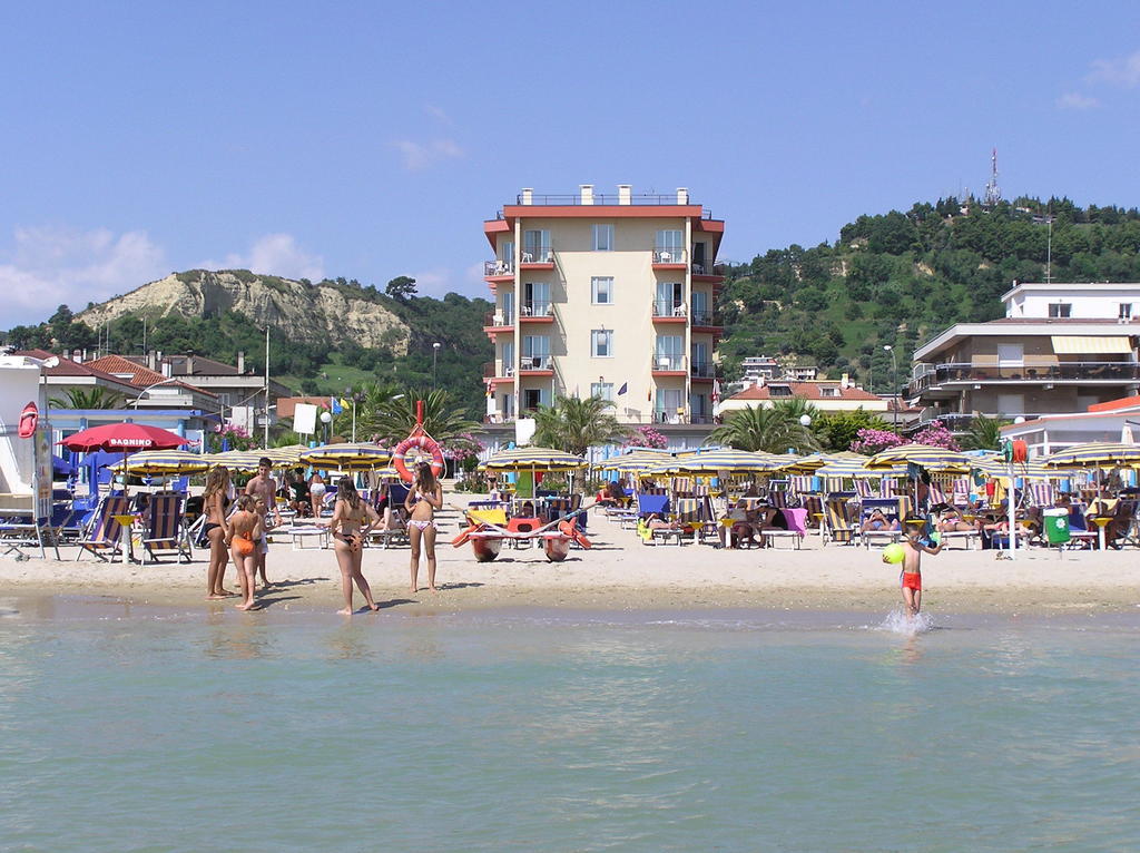 Hotel Eden Grottammare Extérieur photo